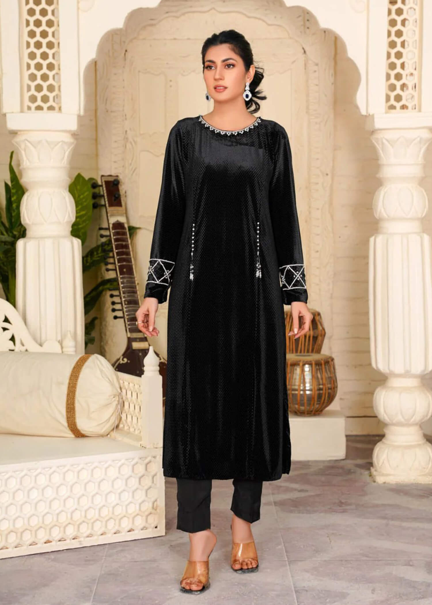 Kajla | Velvet Collection